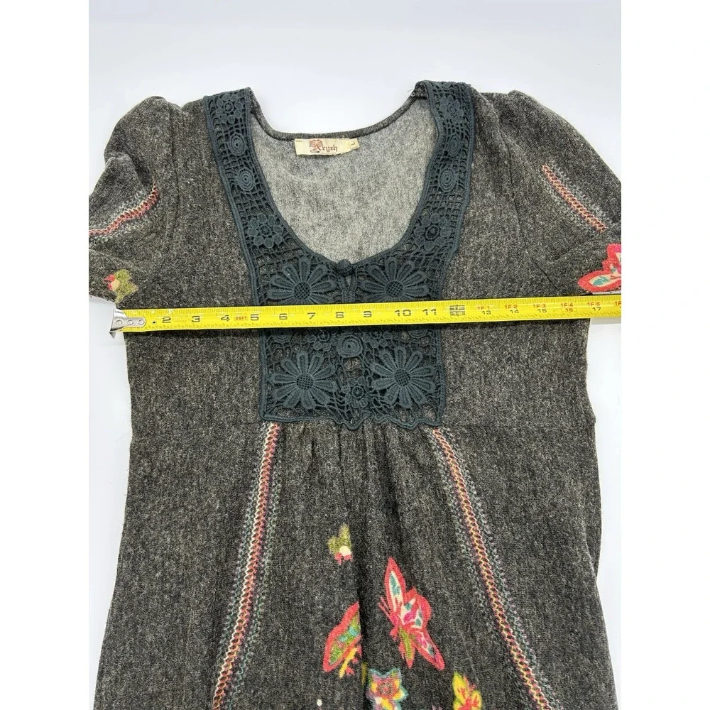 Aryeh Boho Sweater Dress Charcoal Floral Butterfly Embroidered Crochet Lace Sz L - Picture 8 of 12